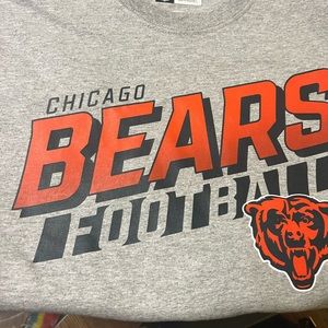 NWT-Adult Chicago Bears NFL T-shirt size M 38-40 (New)